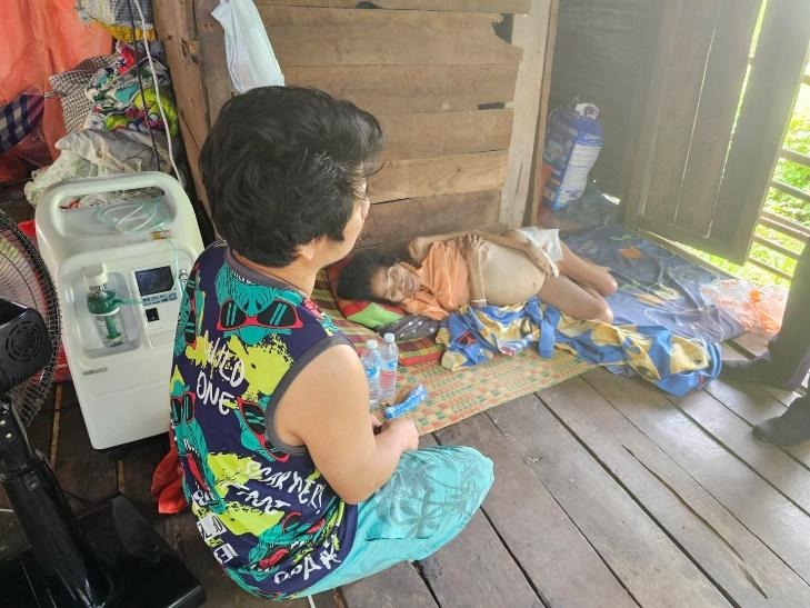 รูปภาพประกอบด้วย คน, เสื้อผ้า, ใบหน้าของมนุษย์, คนเดินเตาะแตะ

เนื้อหาที่สร้างโดย AI อาจไม่ถูกต้อง