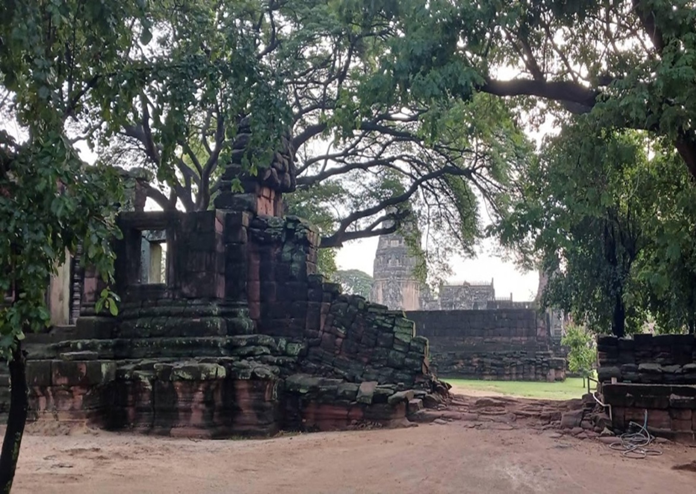 วิกฤตชีวิตแรงงานรายวัน