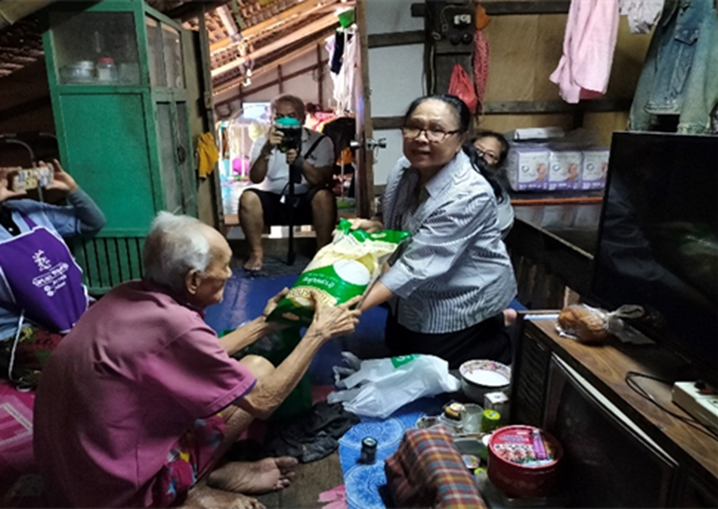 บ้านหลังที่สอง : แม้จะเป็นคนสูงวัย..แต่ใจเป็นสุขนะ